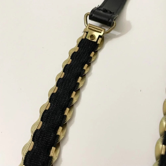 Vintage Gold Circle Scale Metal Stretch Belt 80s Style Retro - Picture 11 of 16